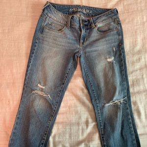 American Eagle artist crop stretch